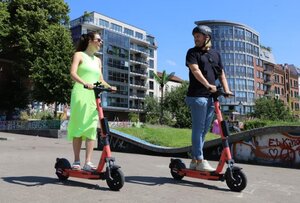 elektrische_step_20_km_per_uur