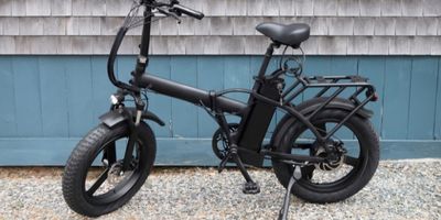 pluspunten-elektrische-step-met-grote-wielen